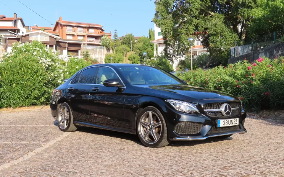 Mercedes-Benz C 300