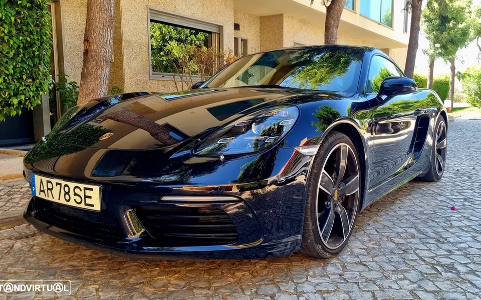 Porsche 718