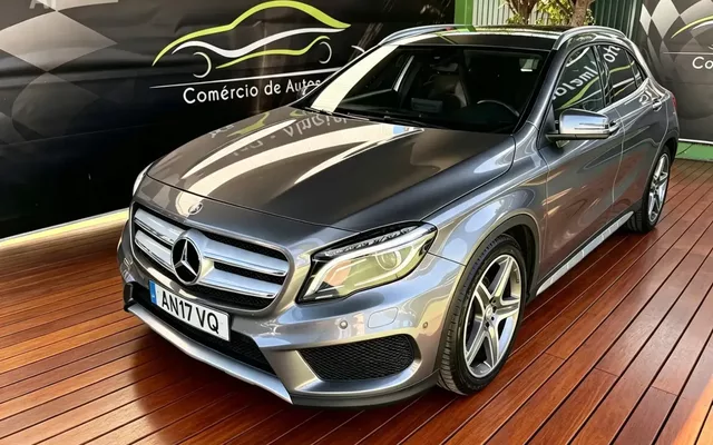 Mercedes-Benz GLA 180 d 7G-DCT AMG Line