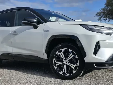 Toyota RAV4 2.5 HDF Plug-in Lounge AWD-i