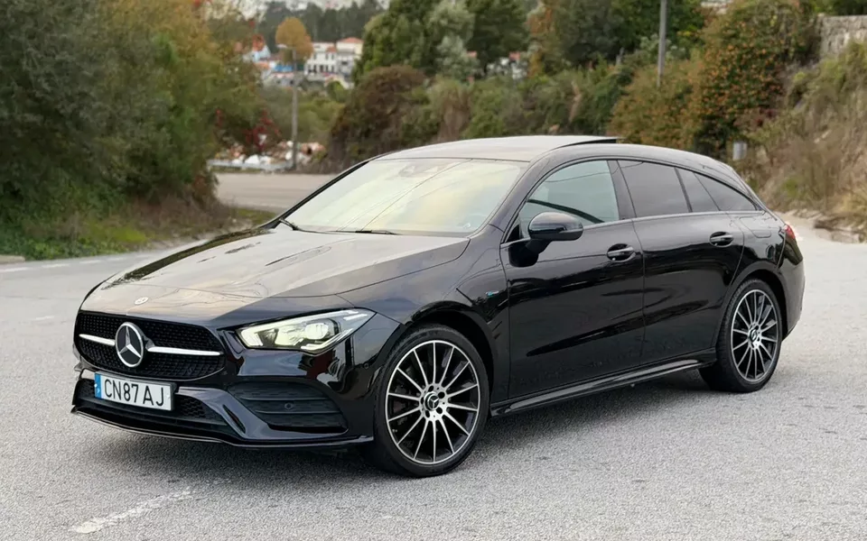 Mercedes-Benz CLA 250 e Shooting Brake AMG Line