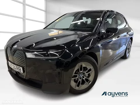 BMW iX xDrive 40