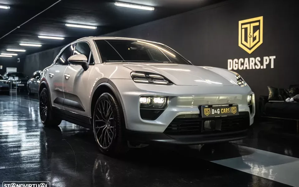 Porsche Macan Electric