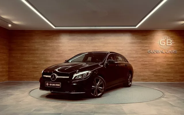 MERCEDES-BENZ Clase CLA CLA Shooting Brake 200d 7G-DCT