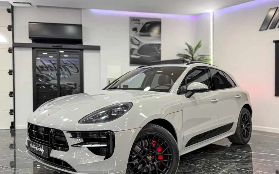 PORSCHE Macan Macan GTS Aut.