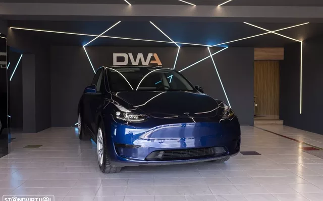 Tesla Model Y Standard