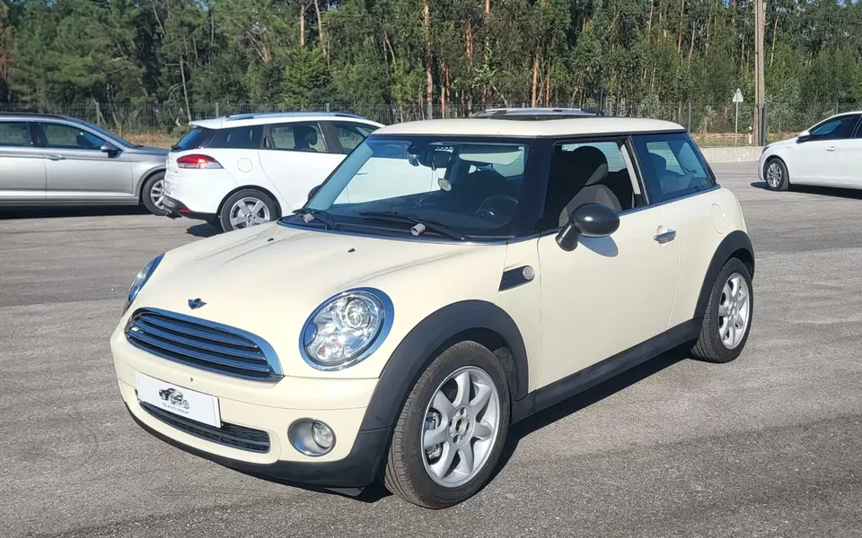 MINI Coupé