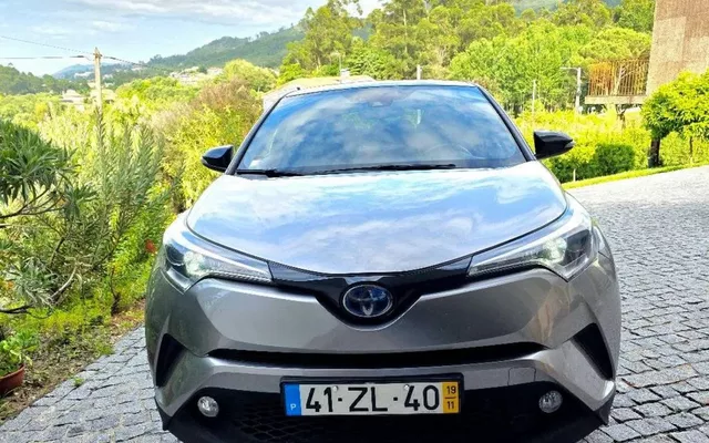 Toyota C-HR 1.8 Hybrid Exclusive