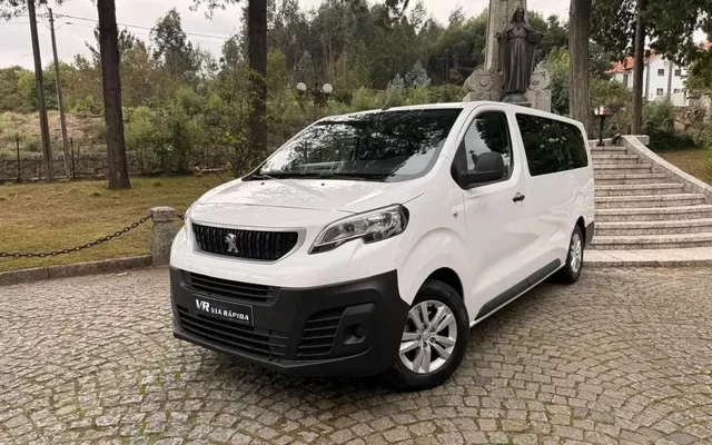 Peugeot Traveller 1.5 BlueHDi L3H1 Active Long