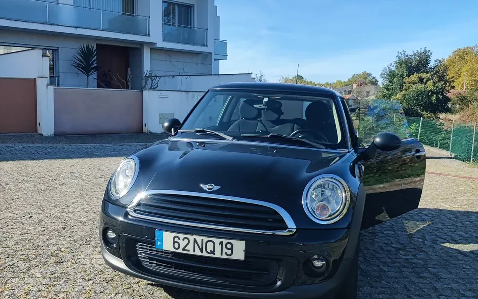 MINI 3 Portas One D