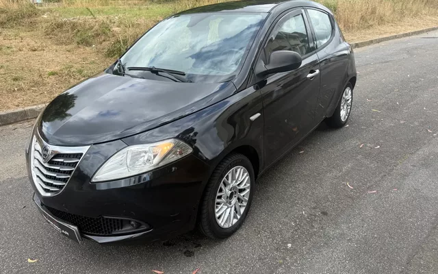Lancia Ypsilon 1.2 S&S Gold