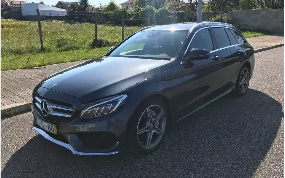 Mercedes-Benz C 220 d 4Matic 7G-TRONIC AMG Line