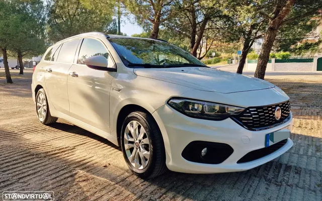 Fiat Tipo Station Wagon 1.3 M-Jet Lounge