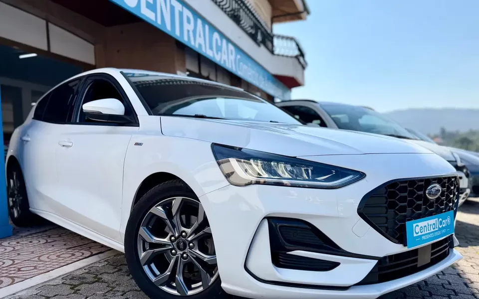 Ford Focus 1.0 EcoBoost MHEV ST-Line