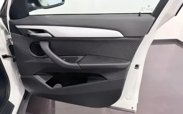 BMW X1 2022 16 d sDrive Advantage