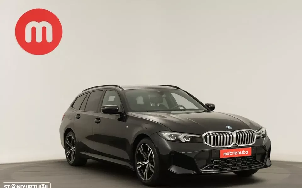 BMW 330 e Edição Desportiva M Auto