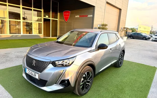 Peugeot e-2008 50 kWh Allure Pack