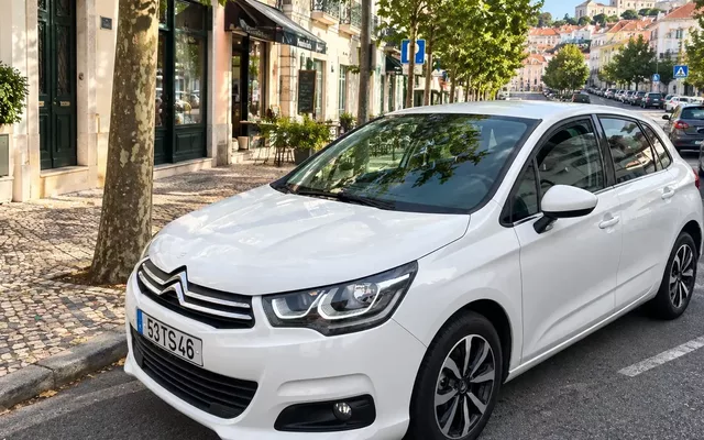 Citroën C4