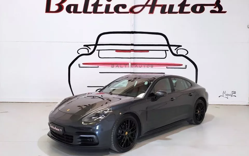 PORSCHE Panamera Panamera 4 Aut.