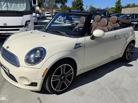 MINI Cabrio Cooper D