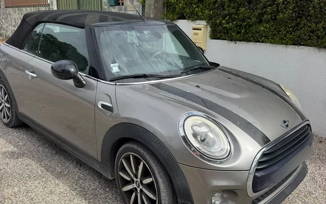MINI Cabrio Cooper D