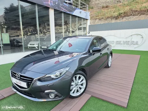 Mazda 3 Hatchback 1.5 Sky-D Excellence Navi