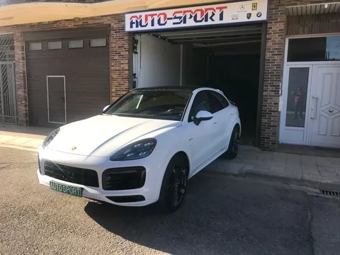 PORSCHE Cayenne Cayenne E-Hybrid Coupé Aut.