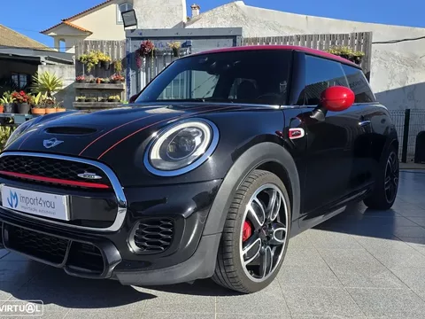 MINI 3 Portas John Cooper Works Aut.
