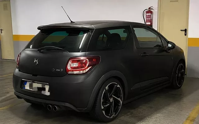 DS DS3 THP 208 Start & Stop PERFORMANCE Black Special