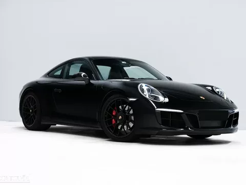 Porsche 911 (991) Carrera 4 GTS