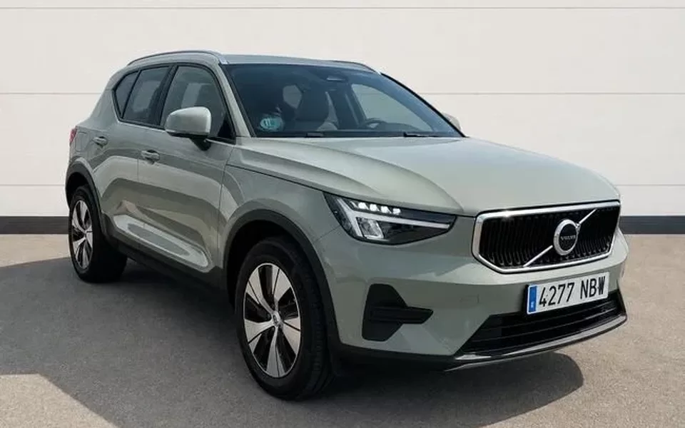 VOLVO XC40 2.0 B3 MHEV CORE DCT 163 5P