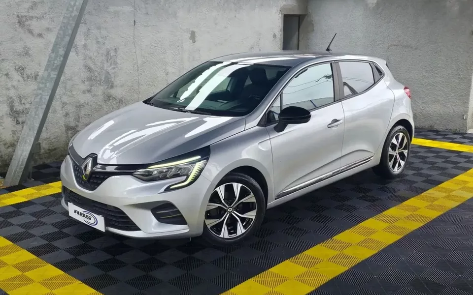 Renault Clio 1.0 TCe Intens Bi-Fuel