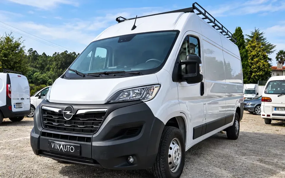 Opel Movano