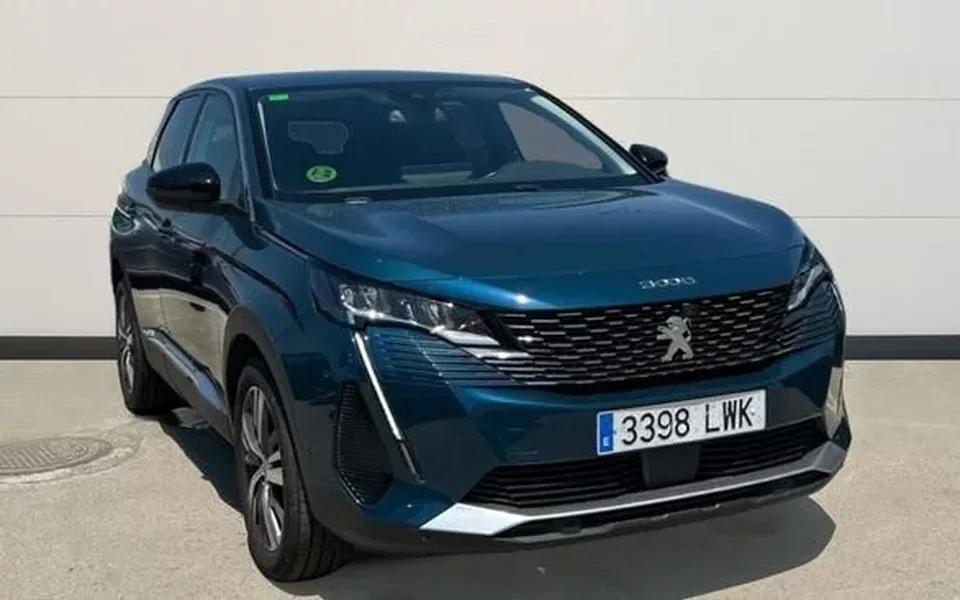 PEUGEOT 3008 3008 1.2 PureTech S&S Allure 130