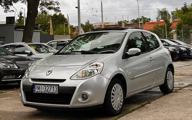 Renault Clio Lift