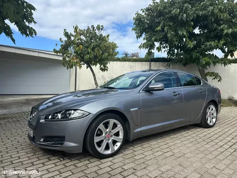 Jaguar XF 2.2 D Premium Luxury