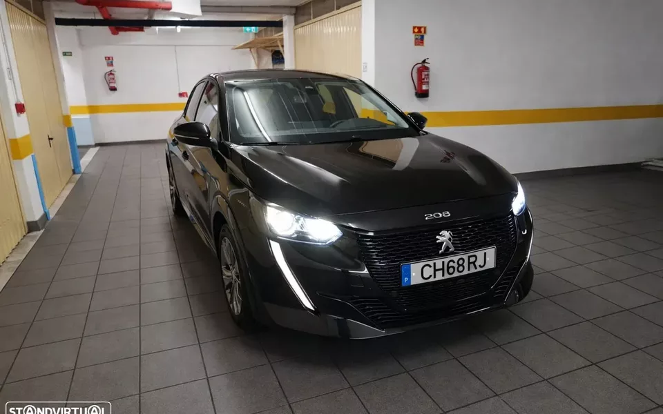 Peugeot e-208 E-Style