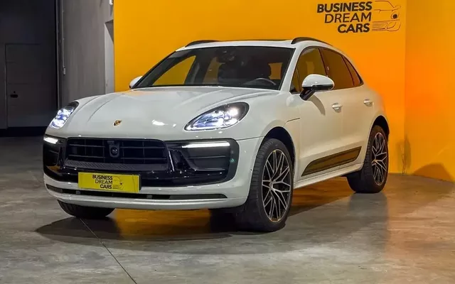 Porsche Macan T