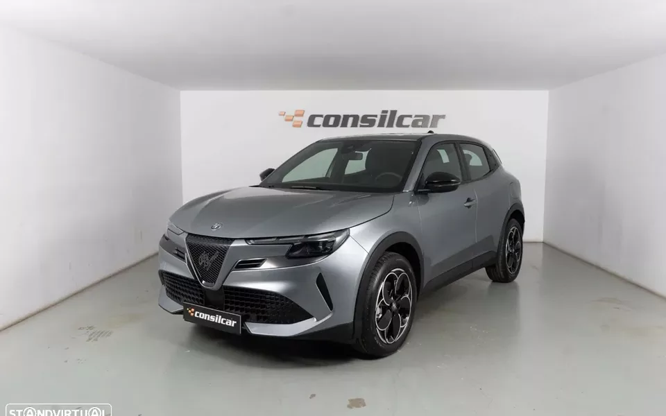 Alfa Romeo Junior 54 kWh Intensa
