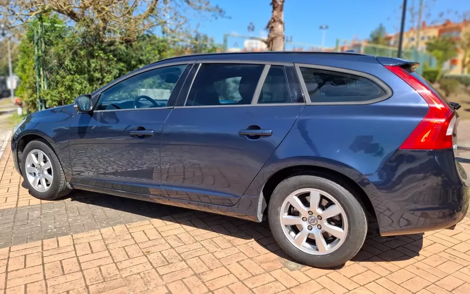 Volvo V60 D2 Edition