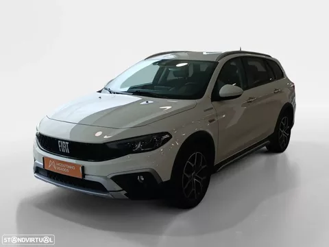 Fiat Tipo Station Wagon Cross 1.5 GSE T4 Cross DCT