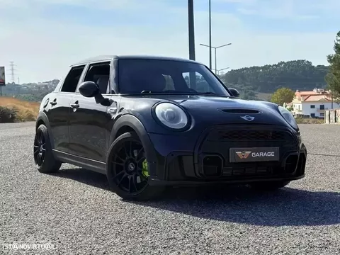 MINI 5 Portas Cooper S Auto Desportiva