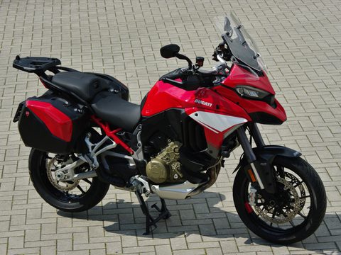 Ducati Multistrada V4 S