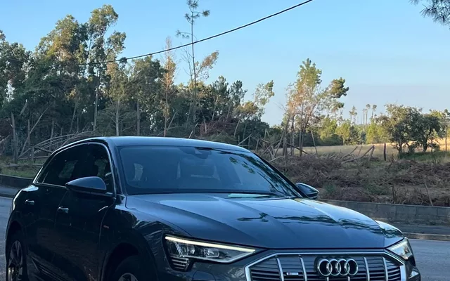 Audi e-tron 55 quattro S line