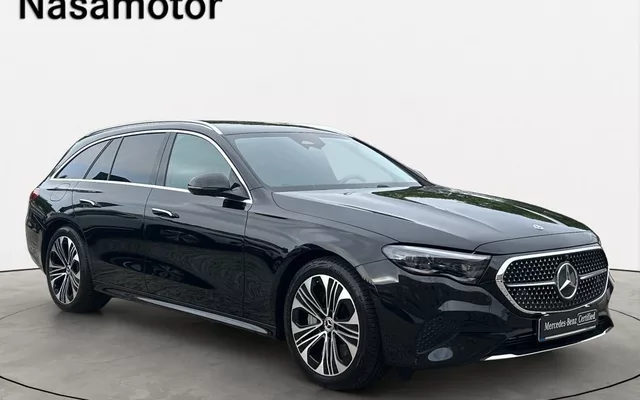 Mercedes-Benz E 300