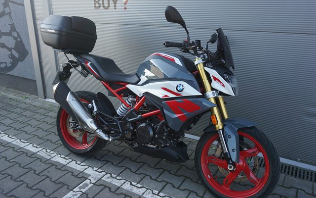 BMW G310 R