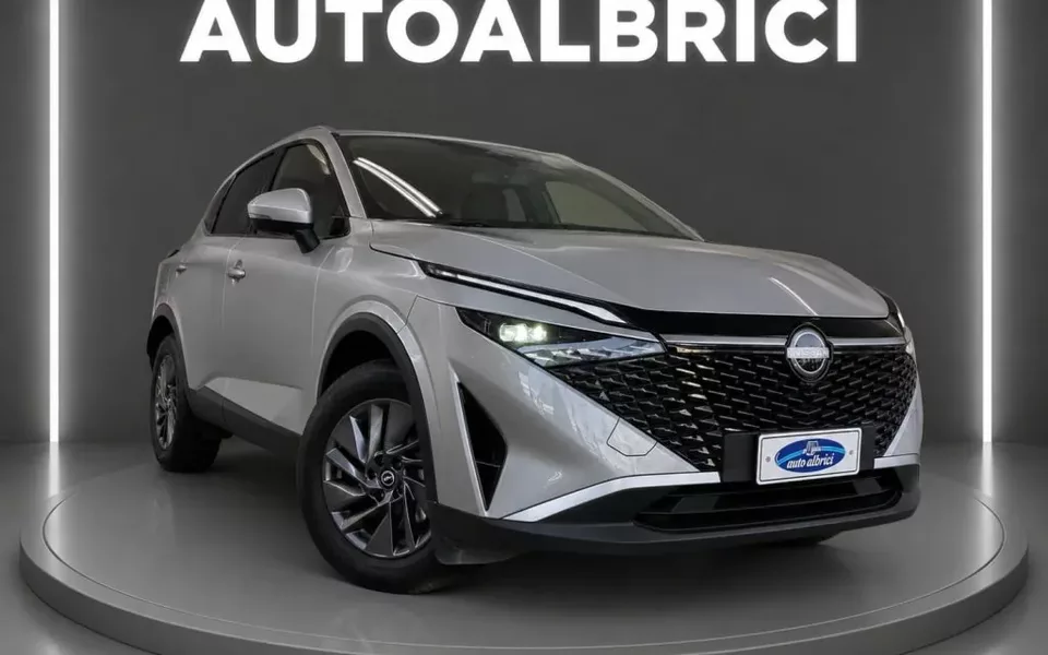 NISSAN Qashqai 1.3 MHEV 140 CV ACENTA usato Elettrica/Benzina Argento metallizzato