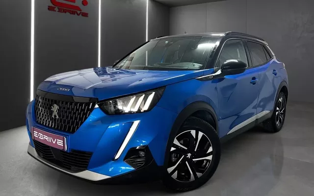 Peugeot 2008 1.2 PureTech GT EAT8