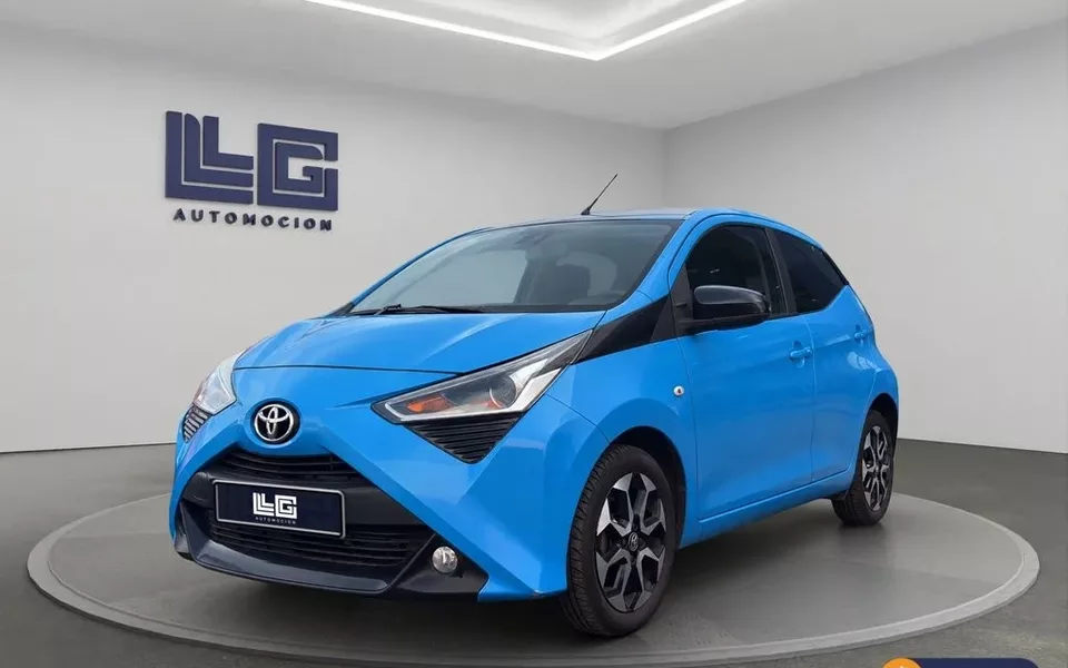 TOYOTA Aygo Toyota 1.0 70 x-play