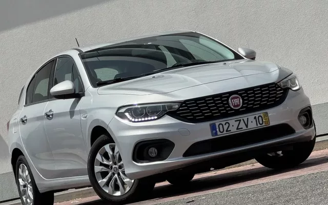 Fiat Tipo 1.3 M-Jet Lounge